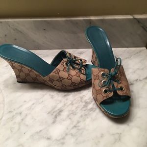 Gucci wedge heel sandal